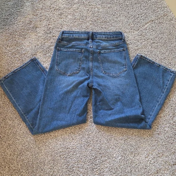 Quince Women's Bella Stretch Relaxed Straight Jeans - Picture 4 of 5